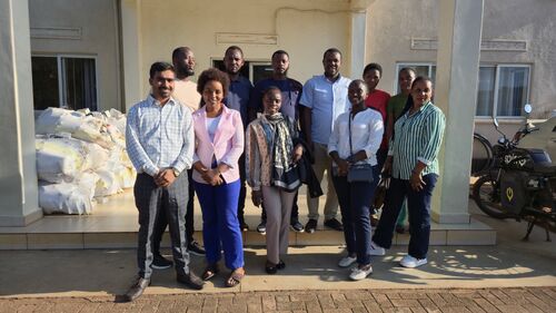 أخبار الشركة الأخيرة عن GENY Electric Ltd and RIGIL-GENY Successfully Complete Technical Training for EUCL in Rwanda